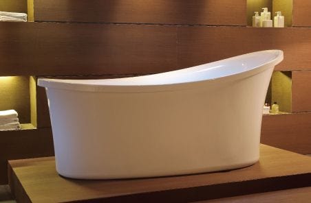 Image of EAGO AM1800 70" White Free Standing Oval Air Bubble Bathtub